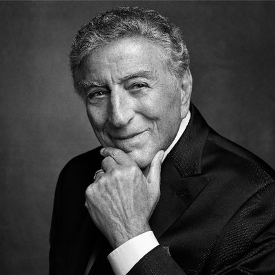 Black and white profile picture of Tony Bennett