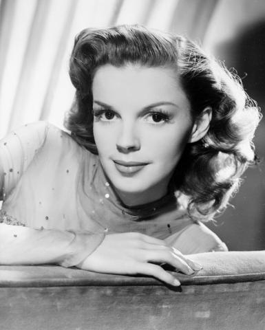 black and white photo of Judy Garland 